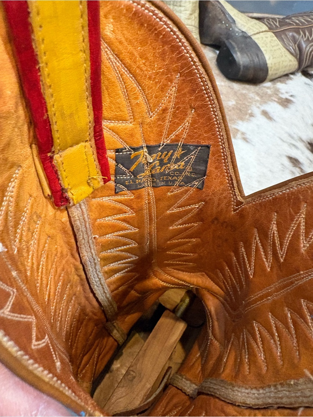 Hand Painted TonyLama Turquoise and Yellow Western Feathered Cowboy Boots size 8 - Picture 10 of 16